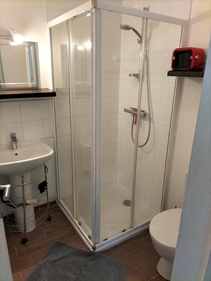 Au Velo Fleuri Lägenhet Bracieux Exteriör bild
