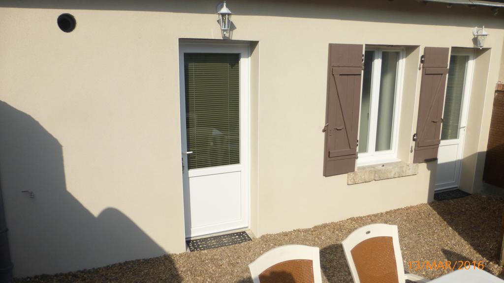 Au Velo Fleuri Lägenhet Bracieux Exteriör bild